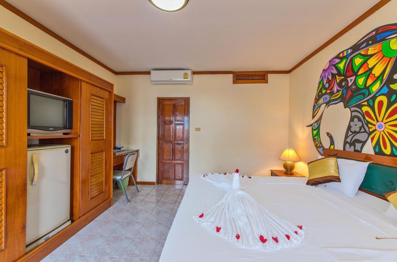 Panda Hotel Patong Kültér fotó