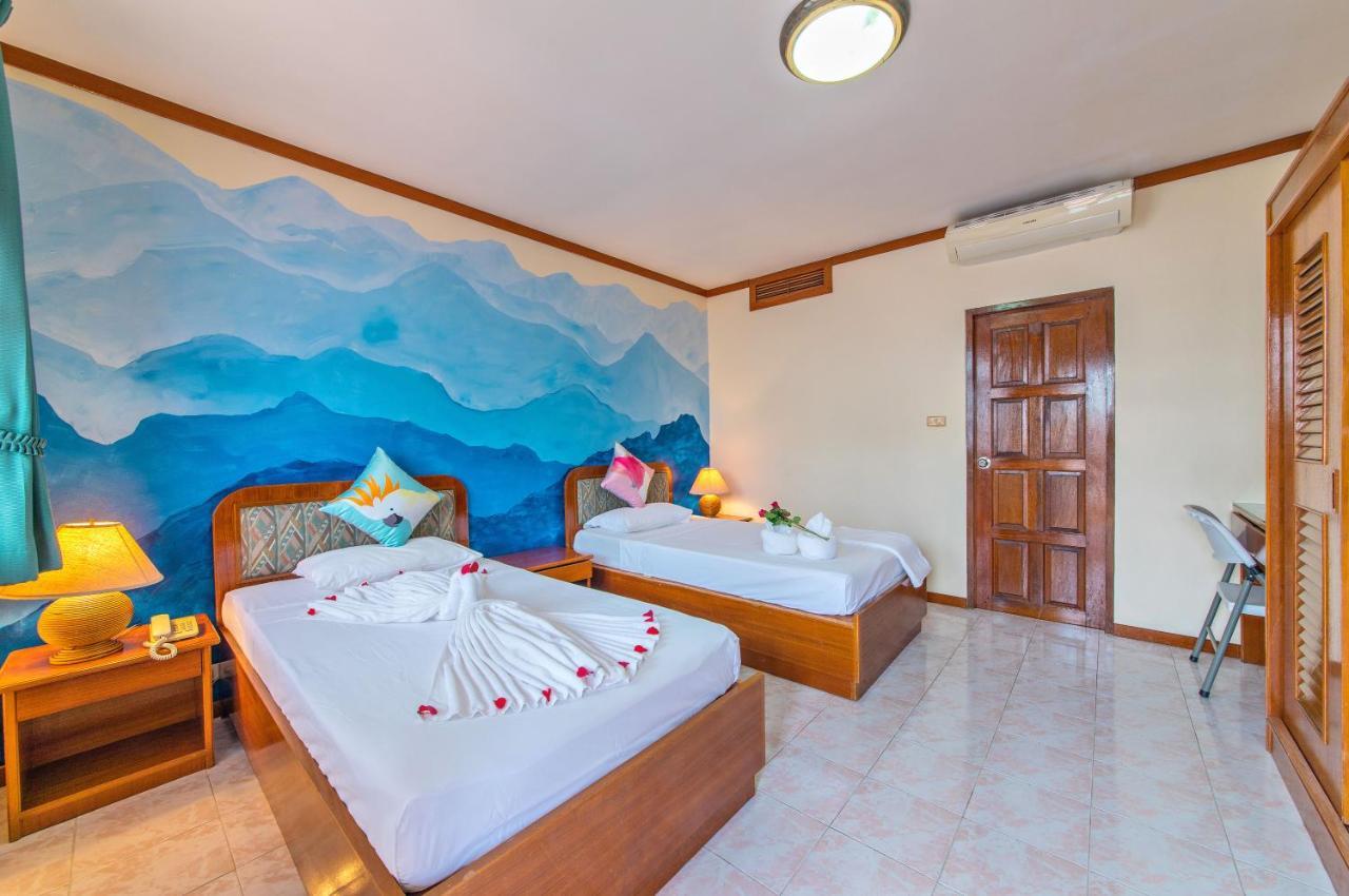 Panda Hotel Patong Kültér fotó