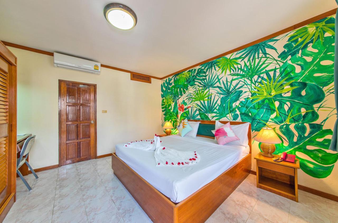 Panda Hotel Patong Kültér fotó